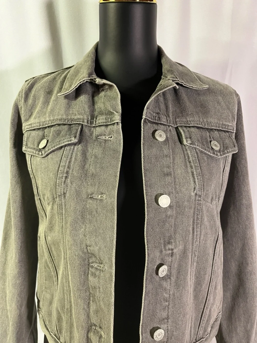 Gap Washed Grey Icon Cropped Denim Jacket - Picture 4 of 16